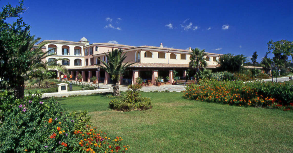 Een foto van de buitenkant van Club Hotel Marina Beach
