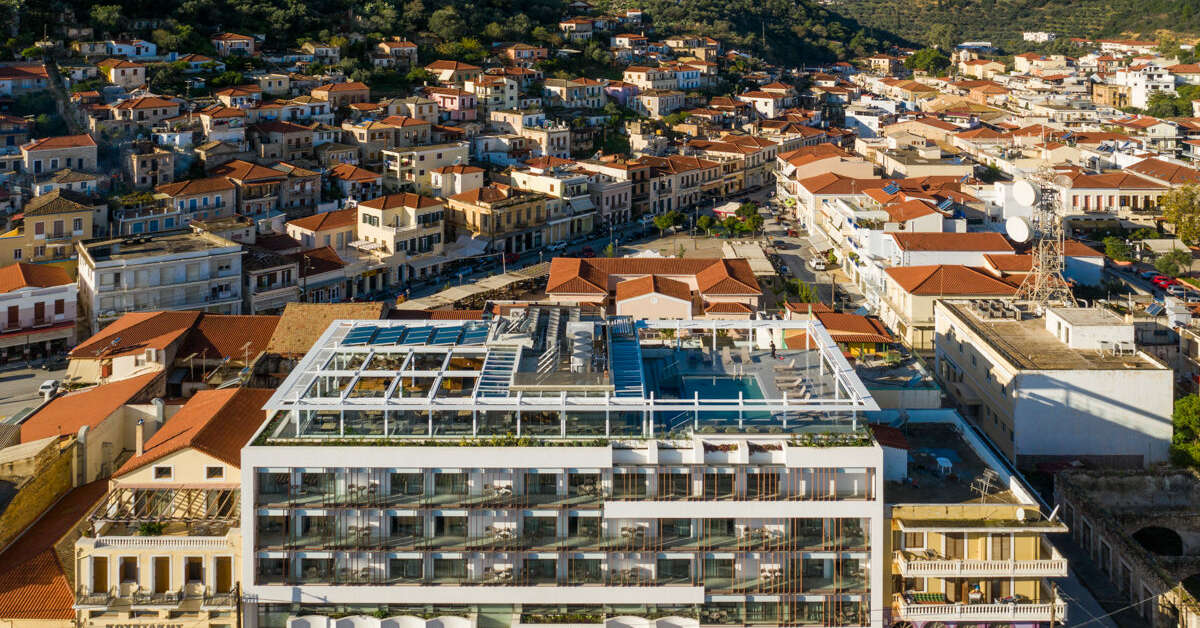 Een foto van de buitenkant van Las Hotel & Spa