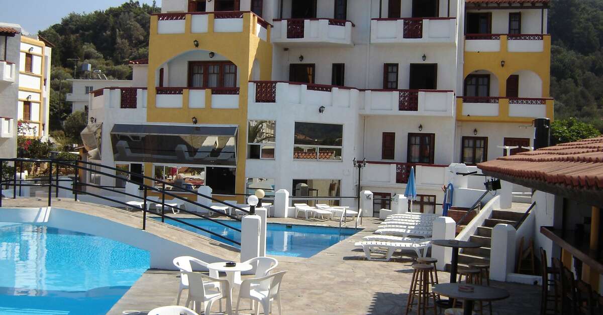 Een foto van het zwembad bij Anema by the Sea Guesthouse