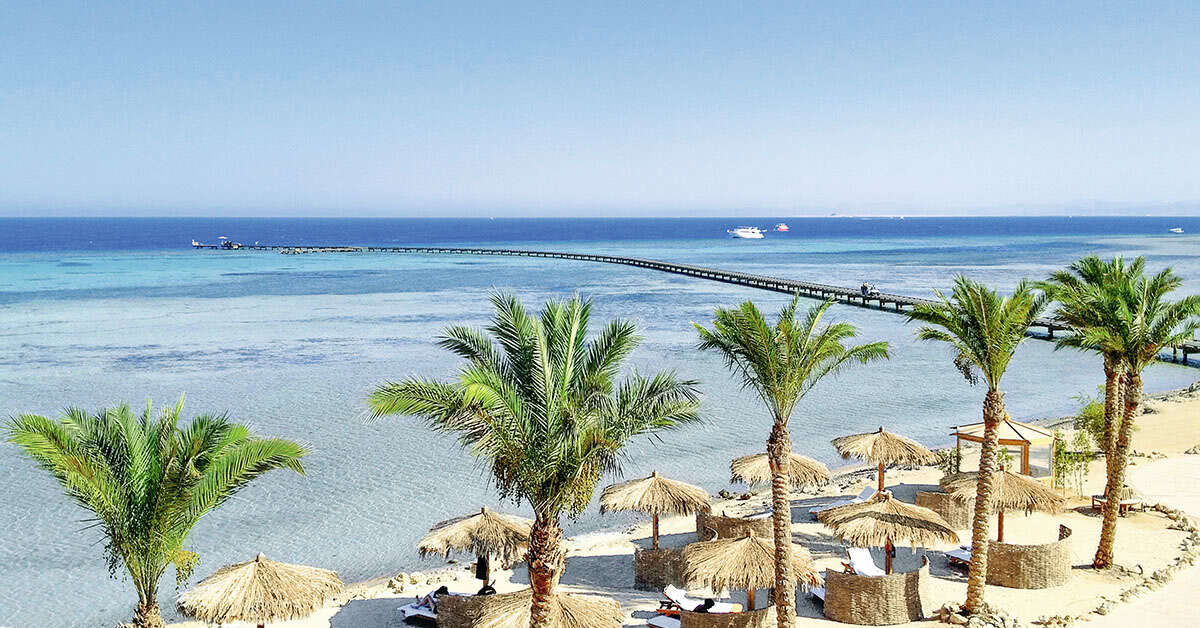 Een foto van het strand bij The Breakers Diving & Surfing Lodge