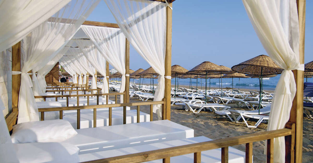 Een foto van het strand bij Yalihan Una Hotel