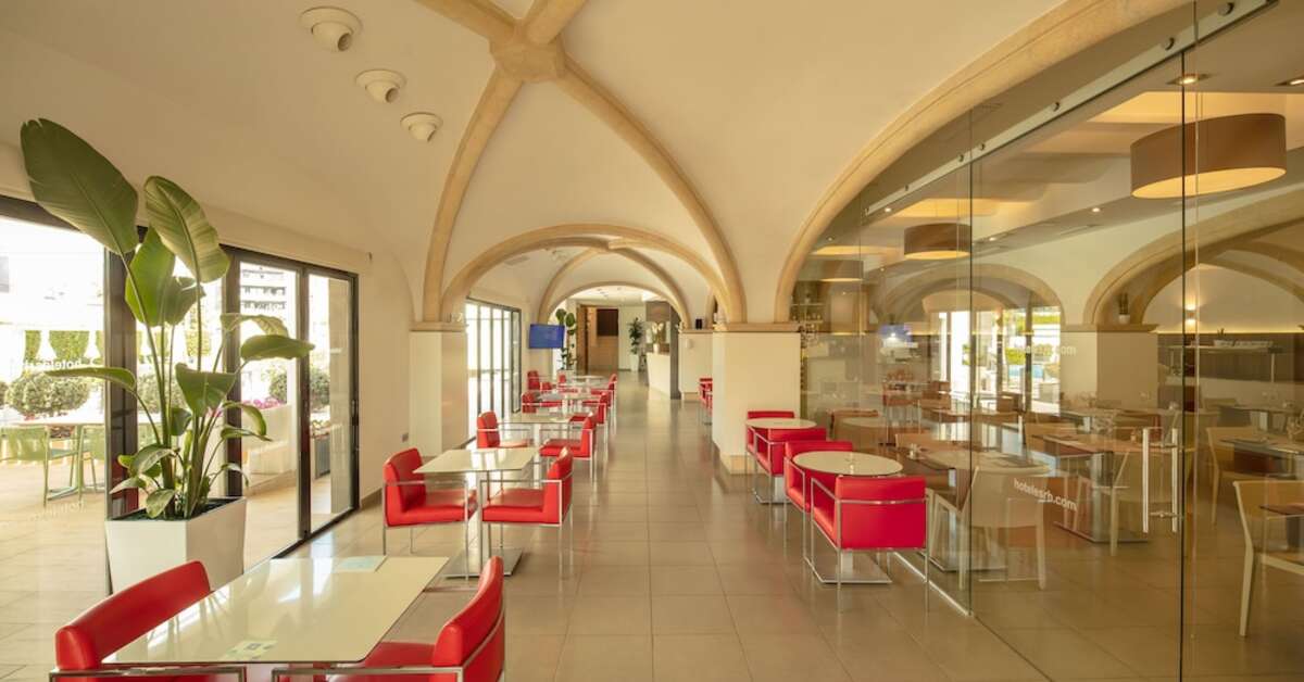Een foto van RH Boutique Porto Cristo
