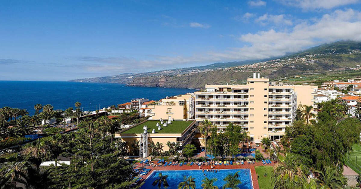 Ein Foto vom Pool im Blue Sea Hotel Puerto Resort