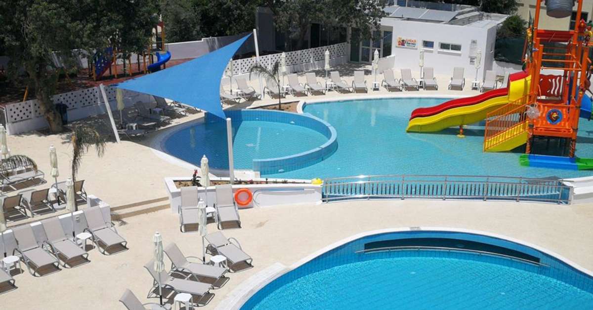 Ein Foto vom Pool im Sofianna Resort & Spa
