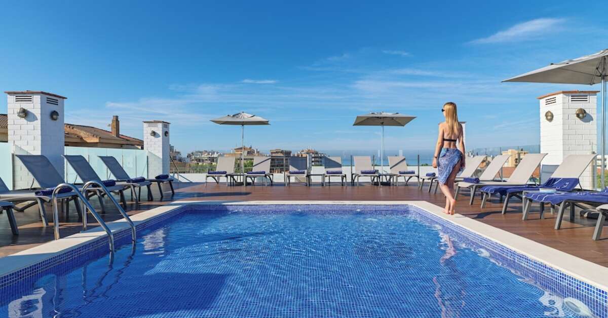 Een foto van H10 Delfin
