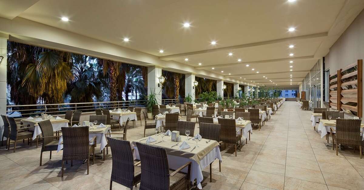 Een foto van de faciliteiten bij Royal Garden Beach Hotel