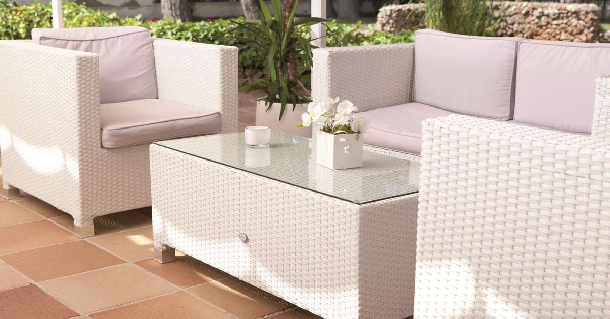 Een foto van het terras bij Grupotel Montecarlo