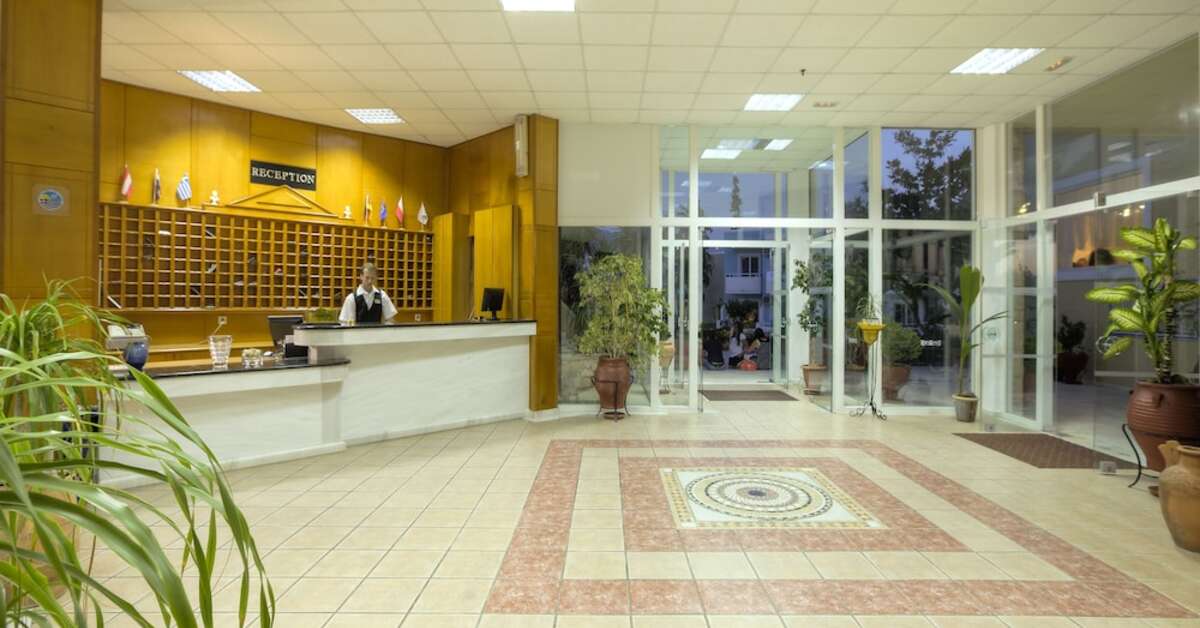 Een foto van het interieur van Corali Hotel & Village