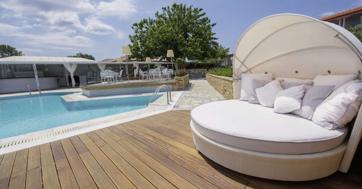 Een foto van het zwembad bij Antigoni Beach Resort