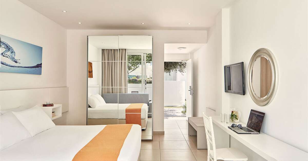 Ein Foto Atlantica Sancta Napa Hotel