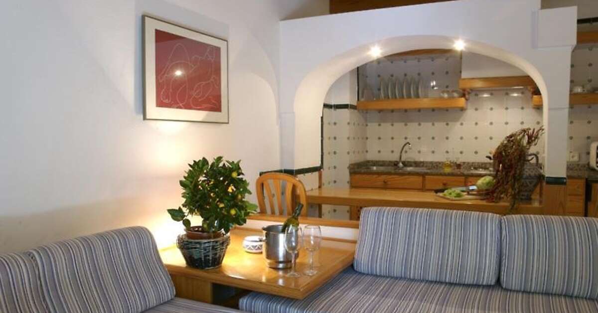 Ein Foto Es Baulo Petit Hotel