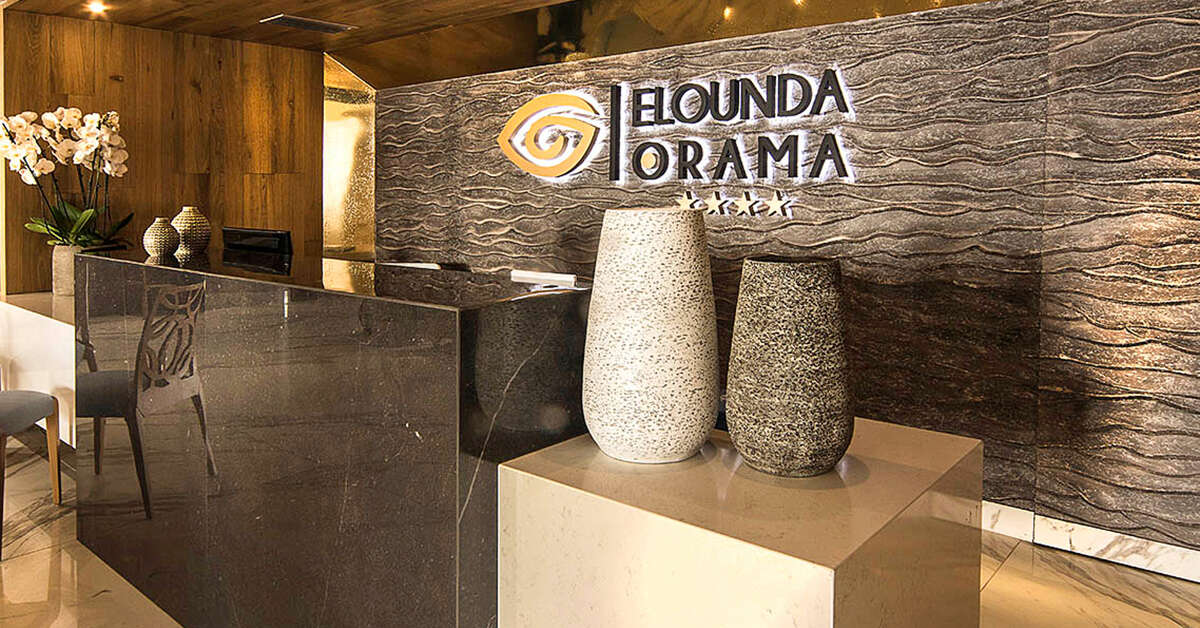 Ein Foto vom Innenbereich im Elounda Orama