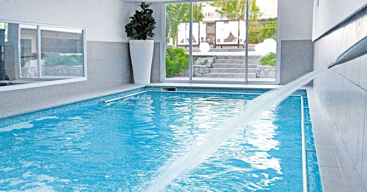 Een foto van het zwembad bij BG Java Hotel