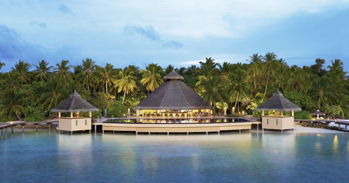 Een foto van de buitenkant van Ellaidhoo Maldives by Cinnamon