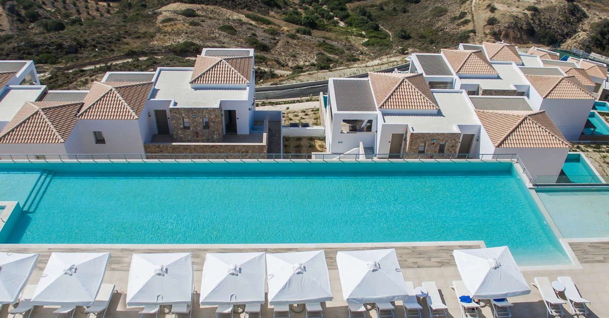 Een foto van het zwembad bij White Rock of Kos