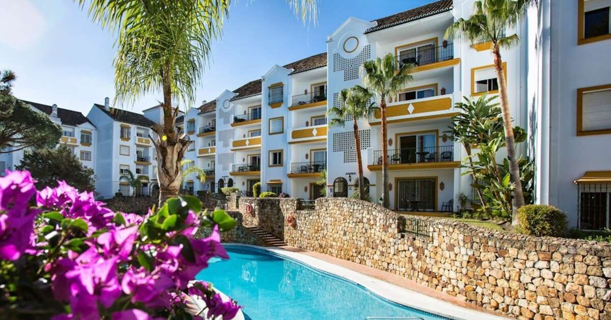 Een foto van het zwembad bij Ona Alanda Club Marbella