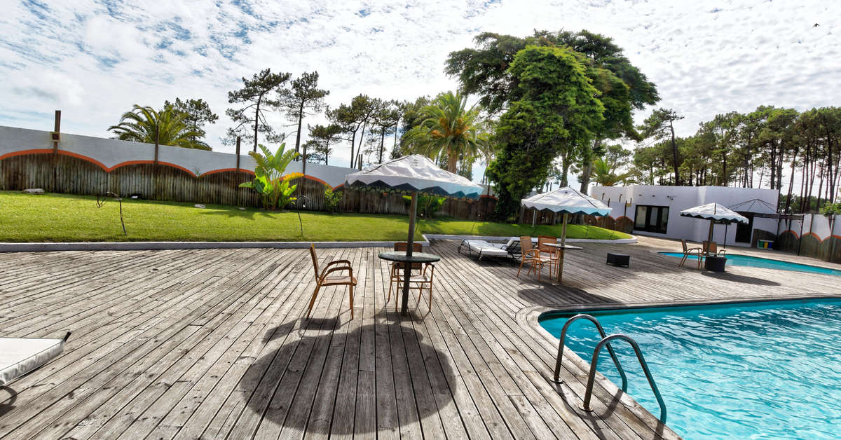 Een foto van het zwembad bij Vale da Telha Hotel