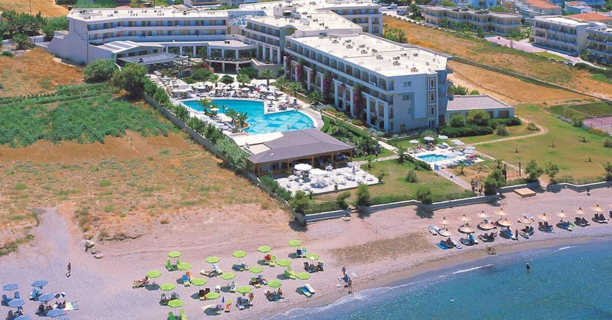 Een foto van de buitenkant van Rethymno Palace Hotel