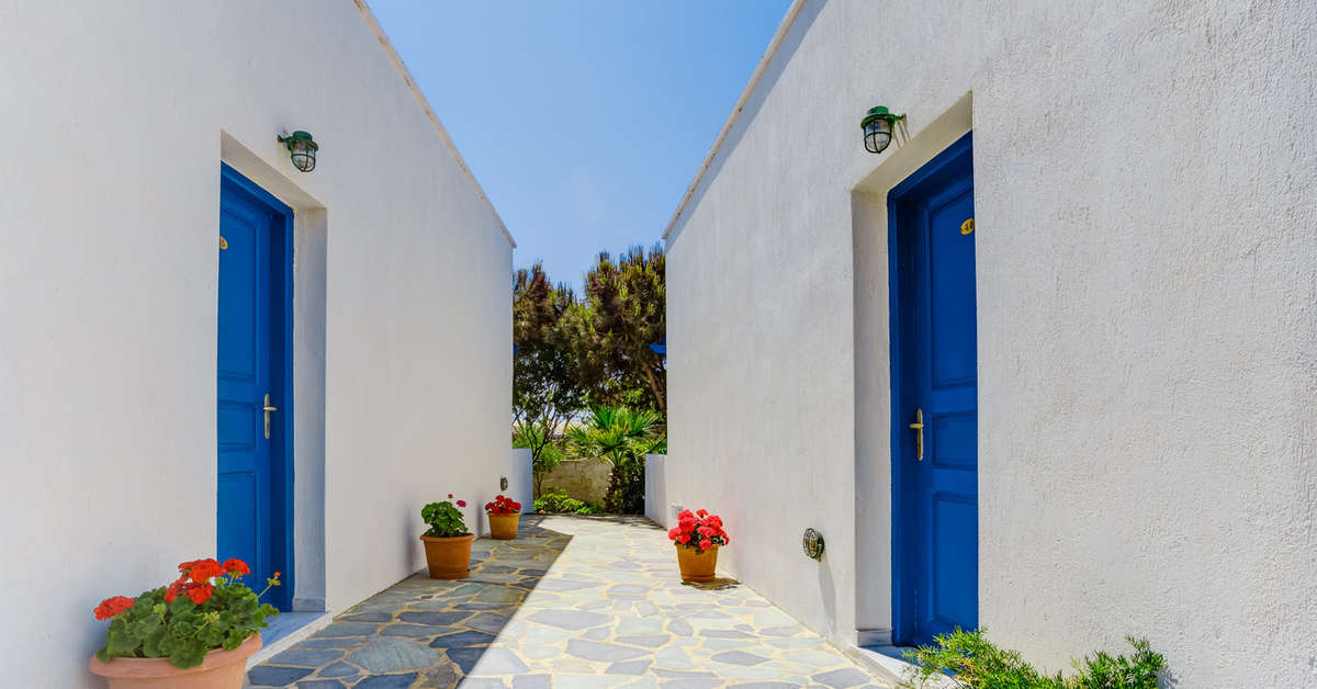Een foto van de buitenkant van Hotel Mathios Village