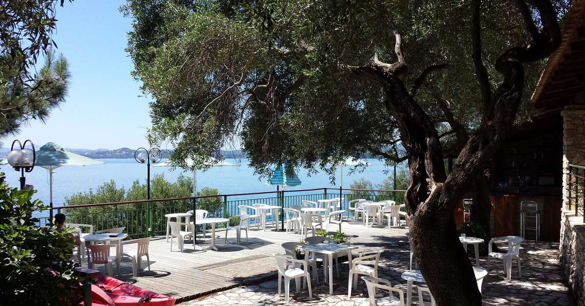 Een foto van het terras bij Nautilus Barbati