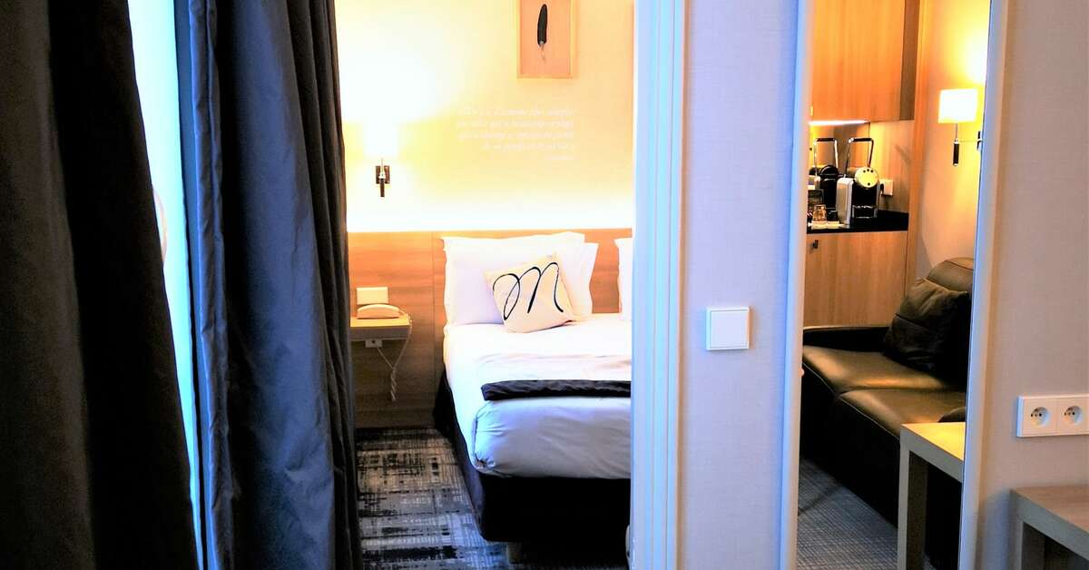 Een foto van Magda Champs Elysees