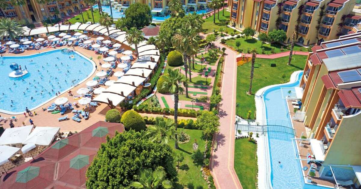 Ein Foto vom Pool im Marvida Club Palmeras Pascha