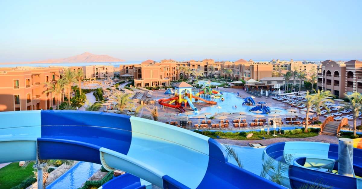 Een foto van het zwembad bij Charmillion Club Aquapark