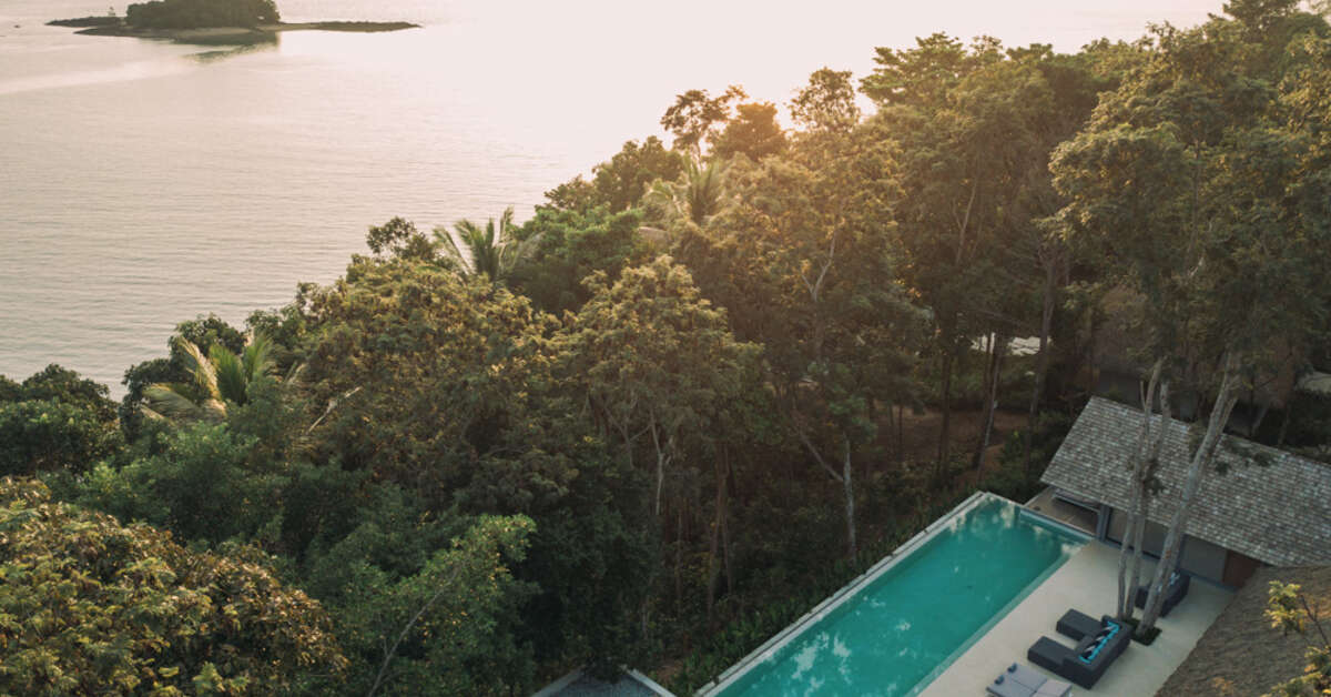 Een foto van Island Escape by Burasari