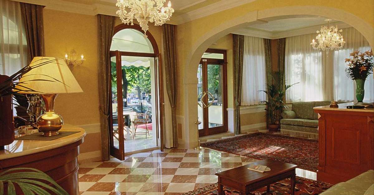 Een foto van het interieur van Hotel Villa Cipro