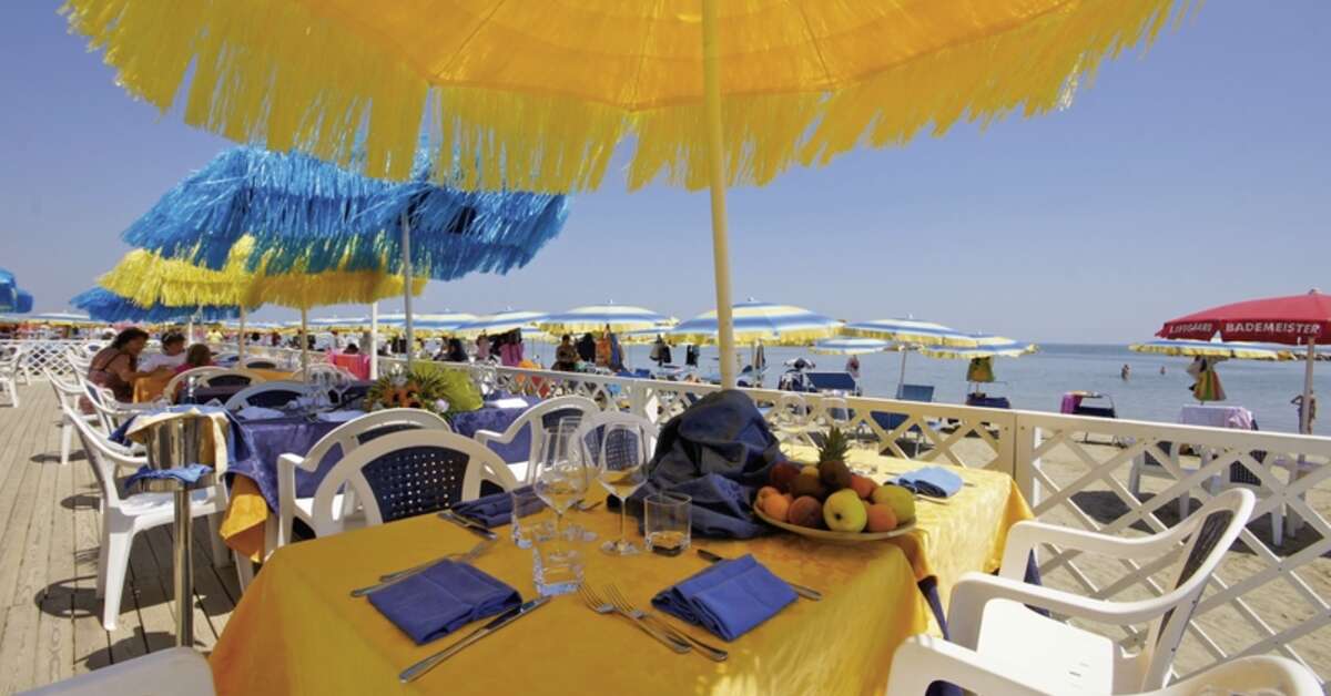 Ein Foto Club Bikini & Tropicana