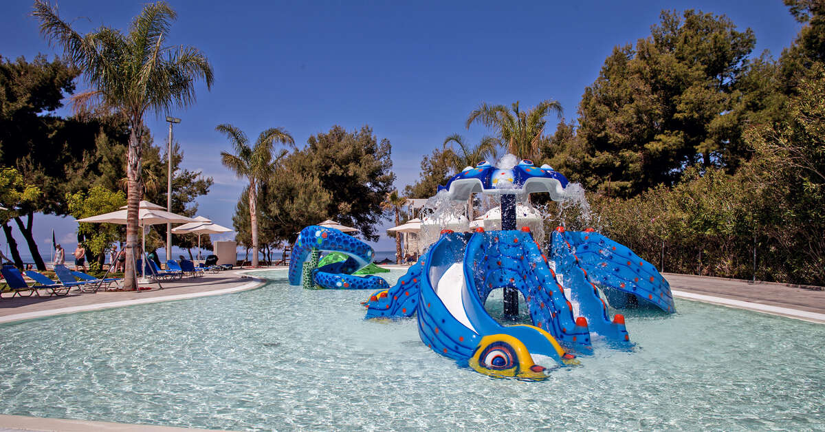 Een foto van Portes Beach Hotel