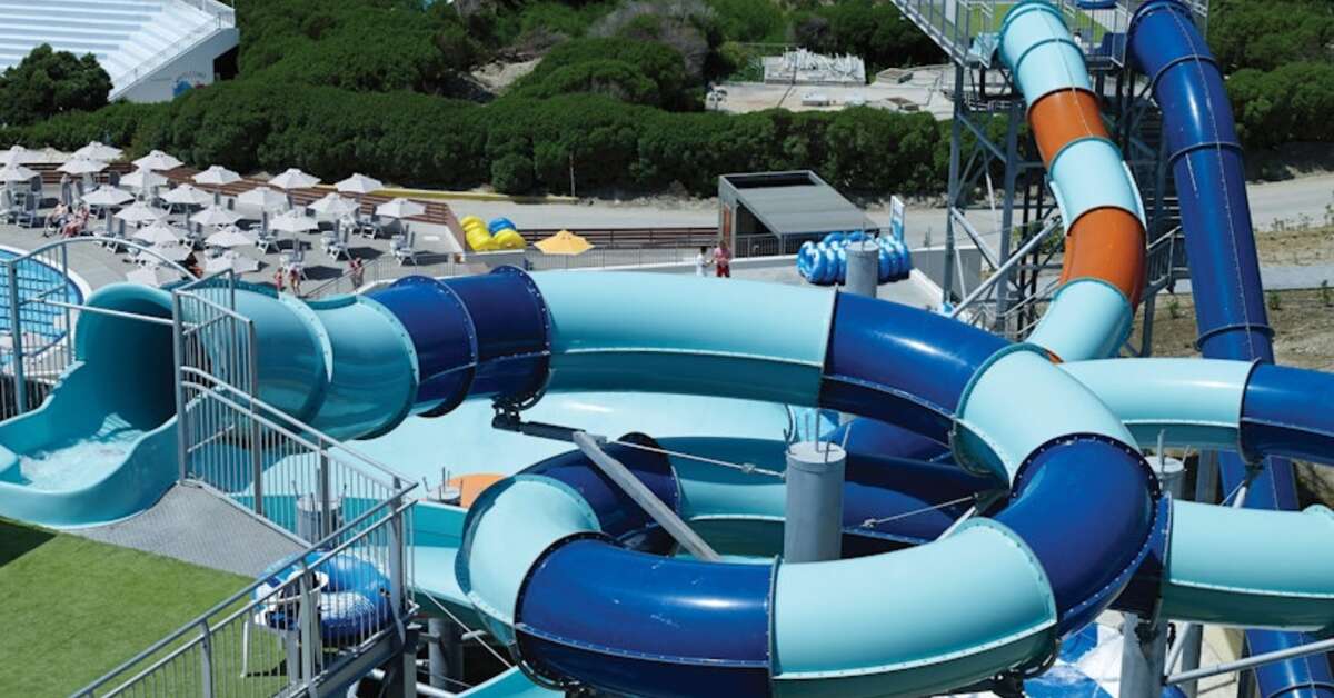 Een foto van het zwembad bij Porto Bello Beach