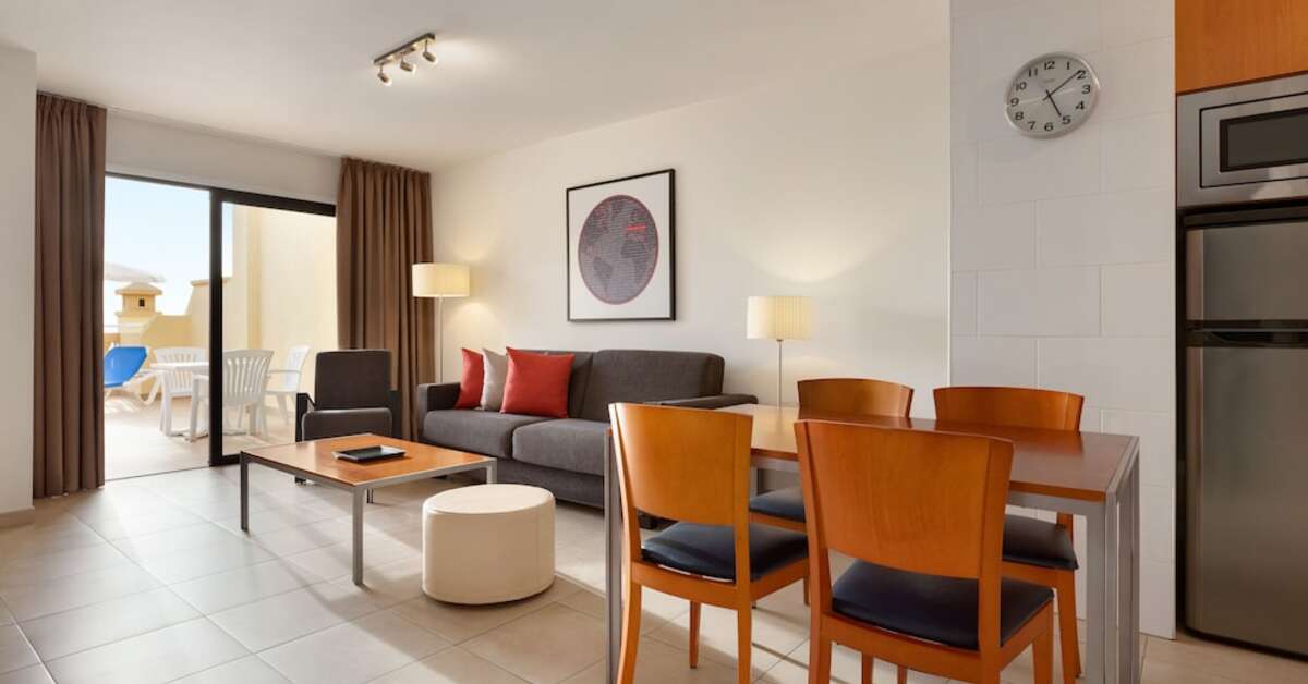 Ein Foto Ramada Residences by Wyndham Costa Adeje