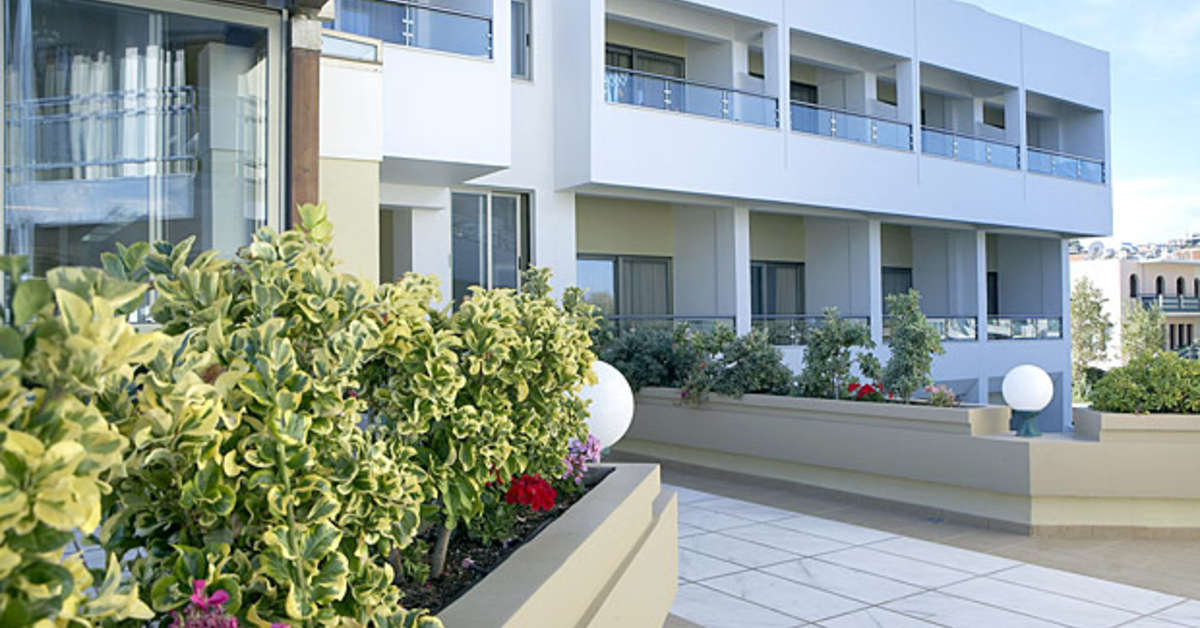 Een foto van de buitenkant van Thalassa Beach Resort