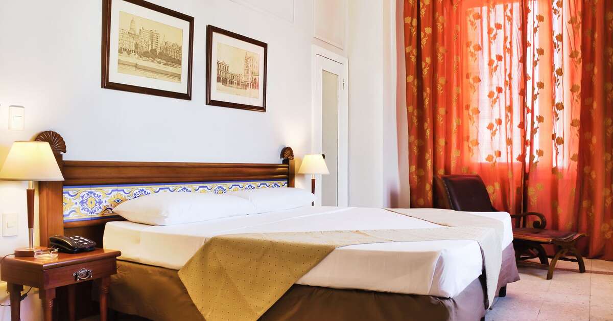 Ein Foto Mercure Sevilla Havane