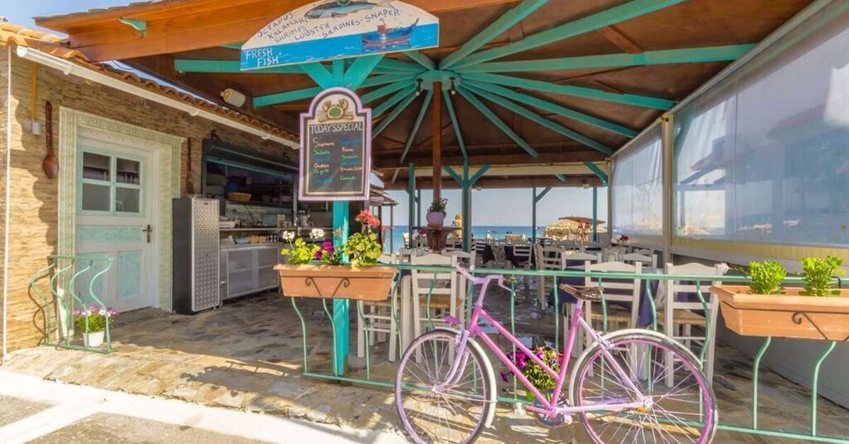 Een foto van de faciliteiten bij Kokkari Beach