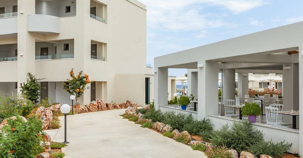 Een foto van de buitenkant van Harmony Rethymno Beach Hotel