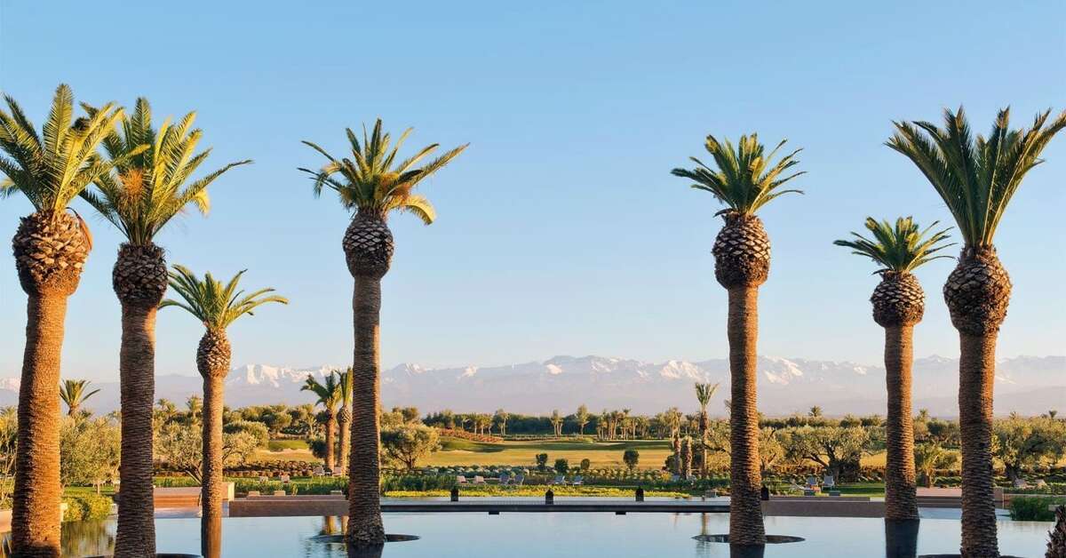 Een foto van het zwembad bij Royal Palm Marrakech