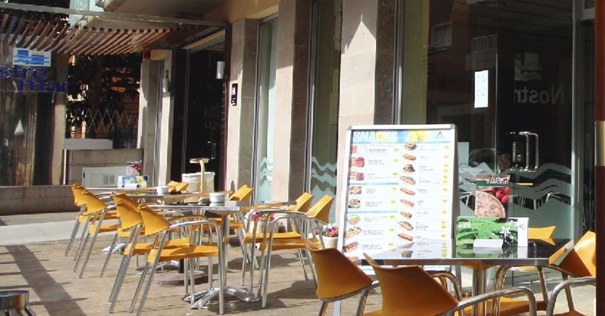 Een foto van de faciliteiten bij Aparthotel Nostre Mar