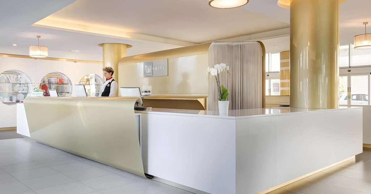 Een foto van het interieur van iH Hotels Roma Z3