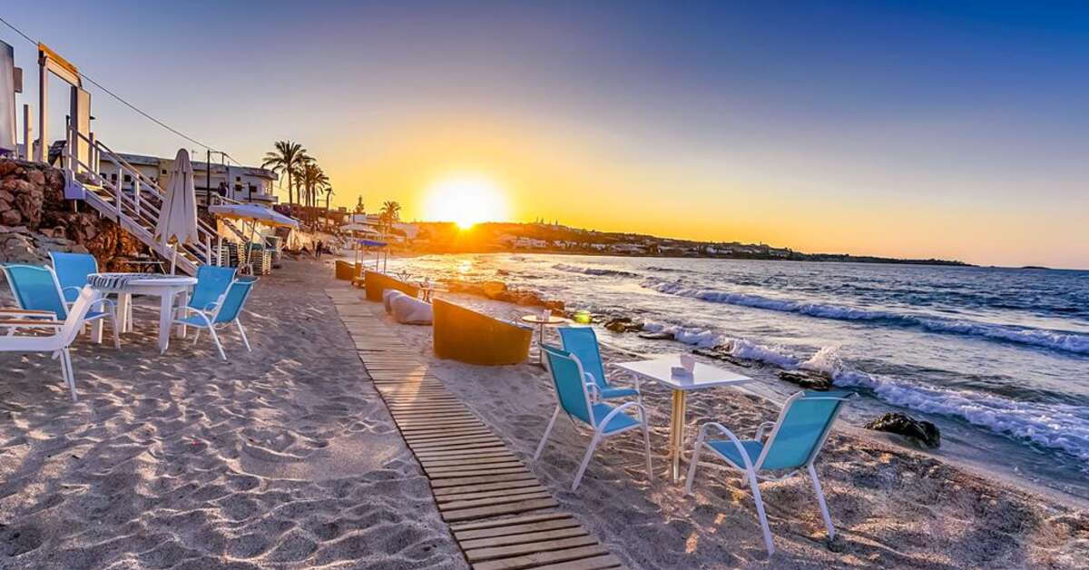 Een foto van het strand bij Alia Beach Hotel