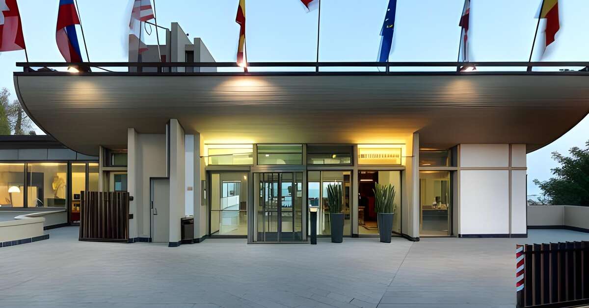 Een foto van de buitenkant van Eurostars Monte Tauro