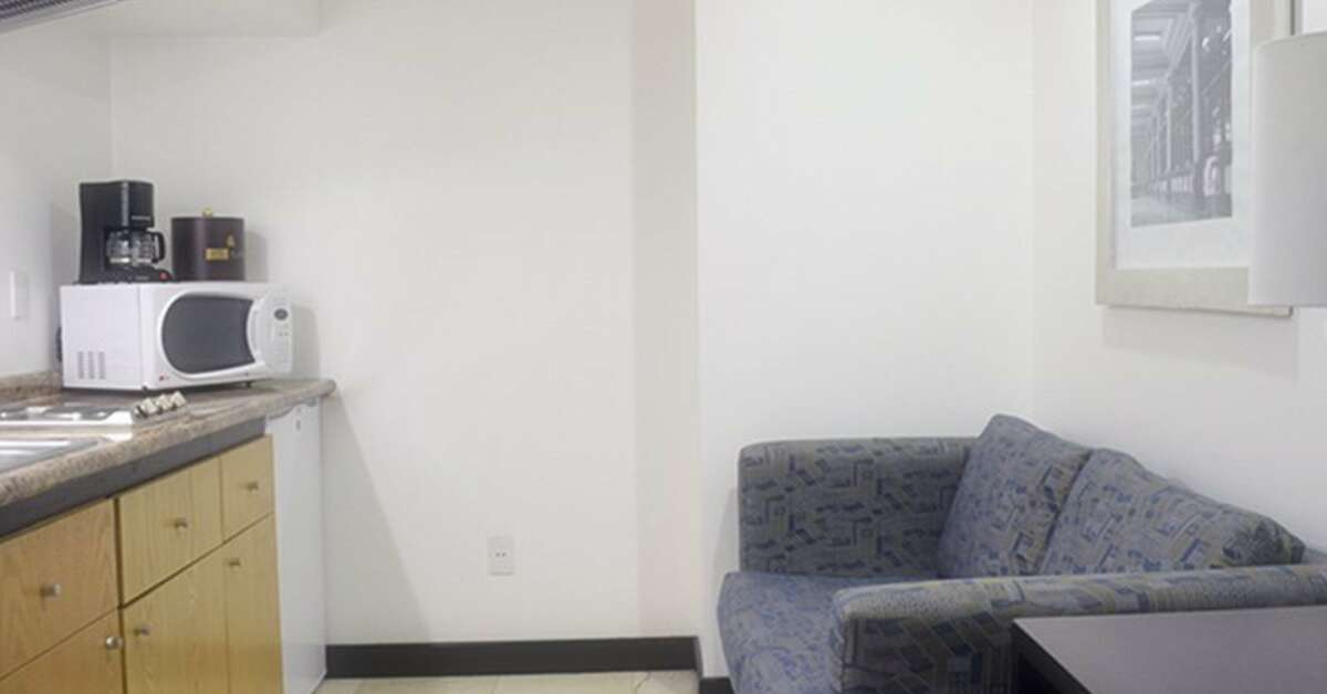 Ein Foto Hotel & Suites PF