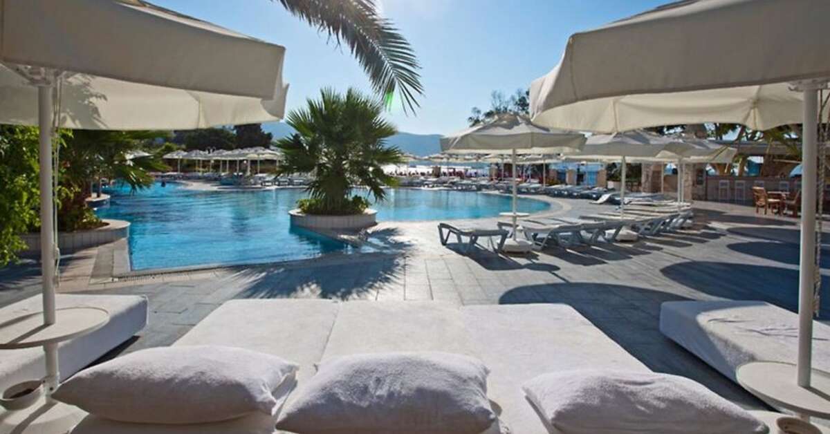 Een foto van het zwembad bij Salmakis Resort & Spa