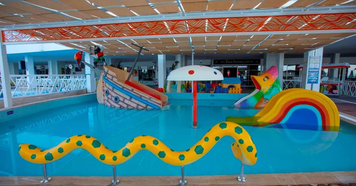 Een foto van het zwembad bij Orange County Resort Hotel Alanya
