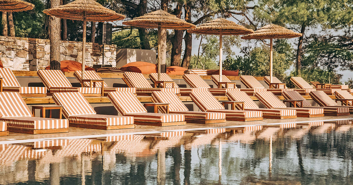 Een foto van het zwembad bij Cook's Club Ialysos Rhodes