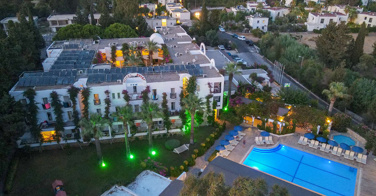 Een foto van het zwembad bij Natur Garden Hotel