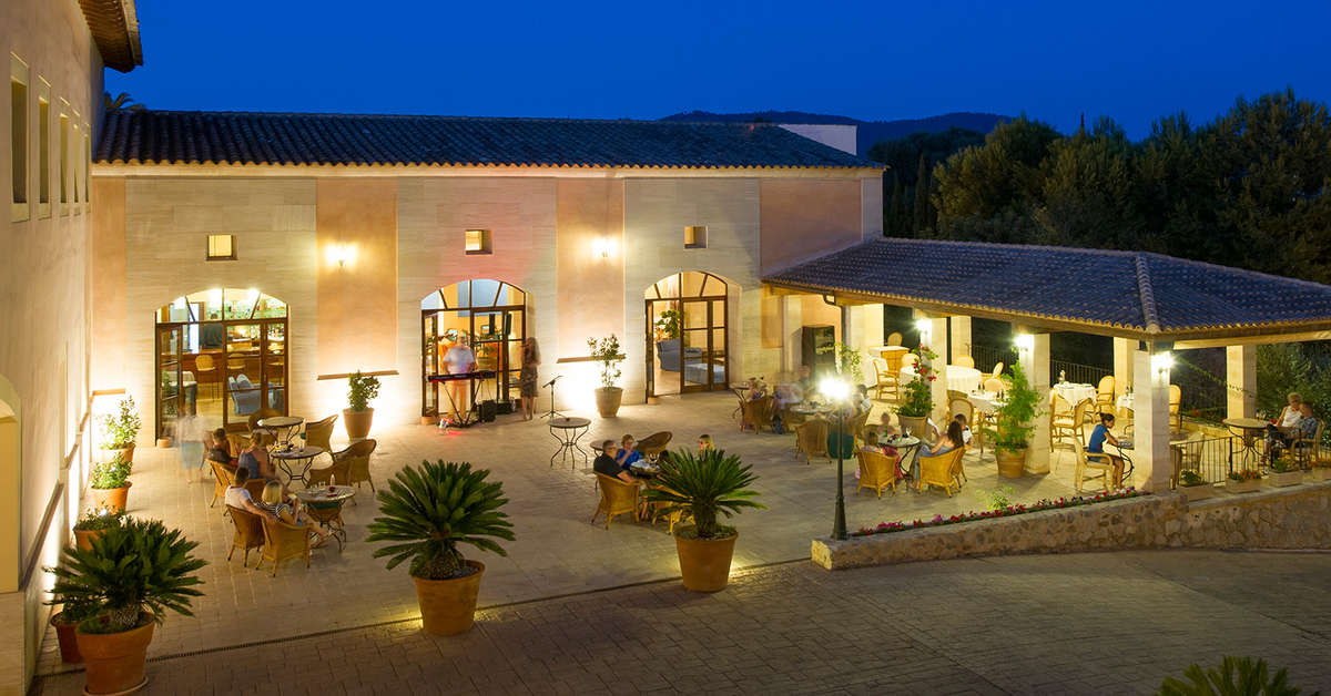 Ein Foto von der Außenansicht des Pula Suites Boutique Resort