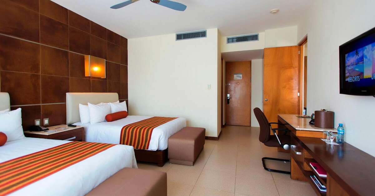 Ein Foto Krystal Urban Cancun Centro