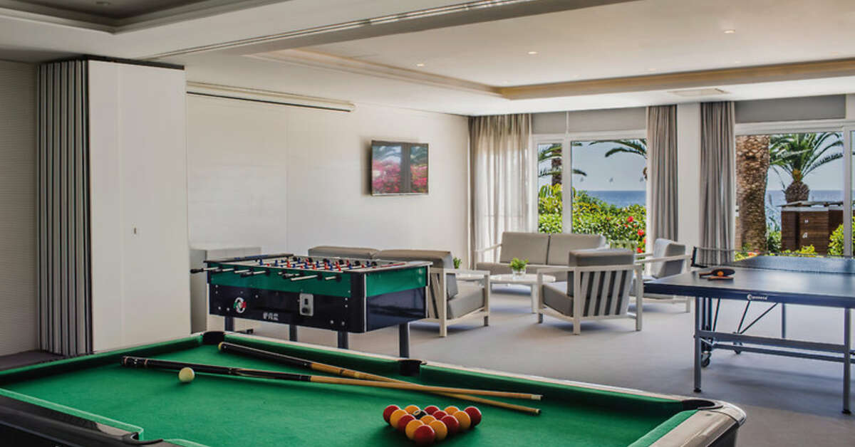 Een foto van Alion Beach Hotel